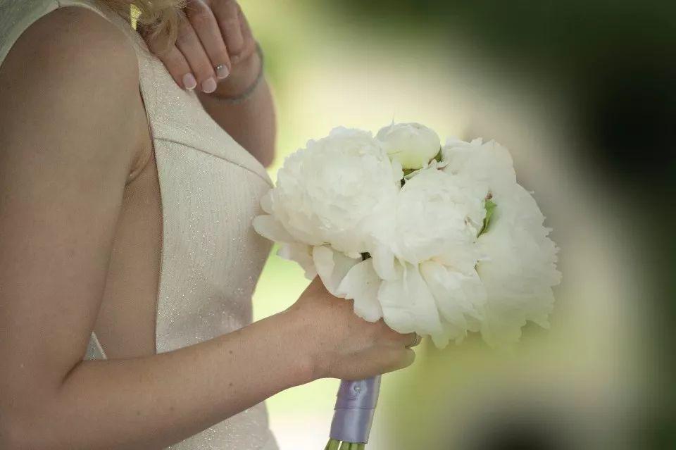 女人一定要结婚吗? 女人一定要结婚吗?